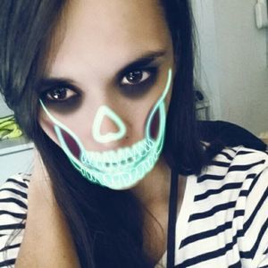 Meet your Posher, Natalie